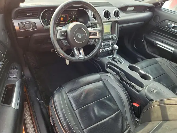 1FATP8UH3J5139217 2018 FORD MUSTANG - Image 8