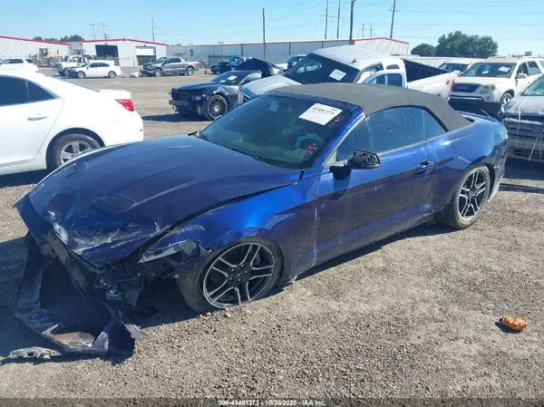 1FATP8UH3J5154980 2018 FORD MUSTANG - Image 2