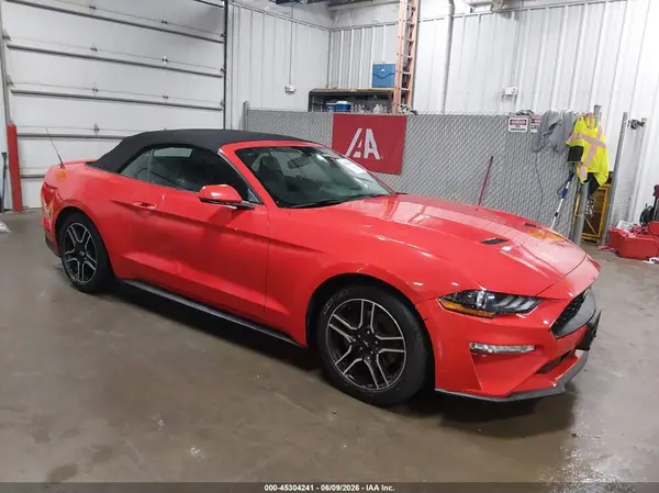 1FATP8UH3J5155563 2018 FORD MUSTANG - Image 1