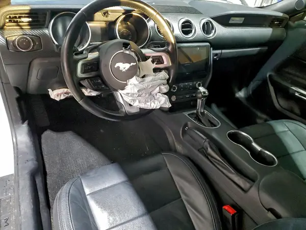 1FATP8UH3K5111984 2019 FORD MUSTANG - Image 8