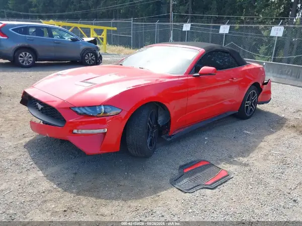 1FATP8UH3L5112974 2020 FORD MUSTANG - Image 2