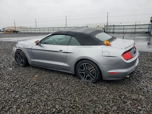 1FATP8UH3L5118659 2020 FORD MUSTANG - Image 2