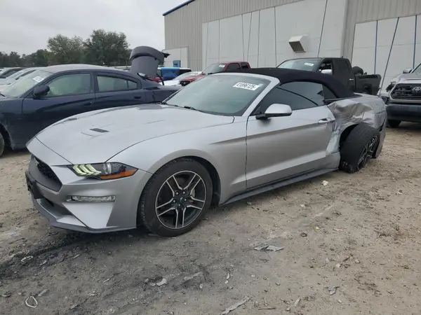 1FATP8UH3L5120377 2020 FORD MUSTANG - Image 1
