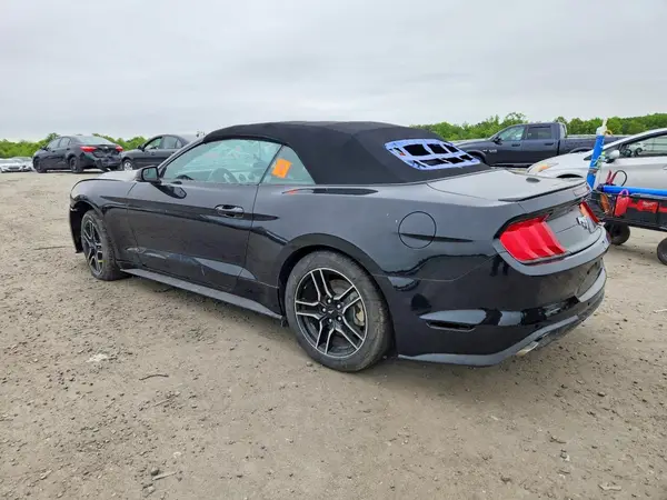 1FATP8UH3L5125577 2020 FORD MUSTANG - Image 2