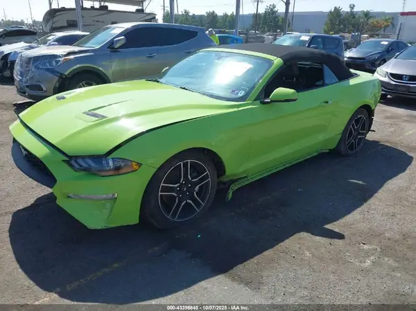 1FATP8UH3L5179848 2020 FORD MUSTANG - Image 2