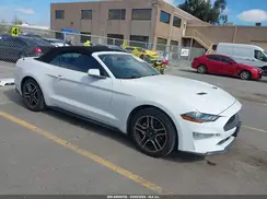 1FATP8UH3M5104410 2021 FORD MUSTANG