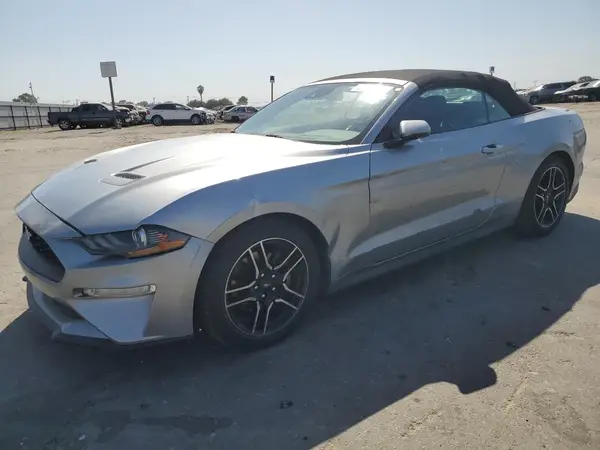 1FATP8UH3M5104990 2021 FORD MUSTANG - Image 1