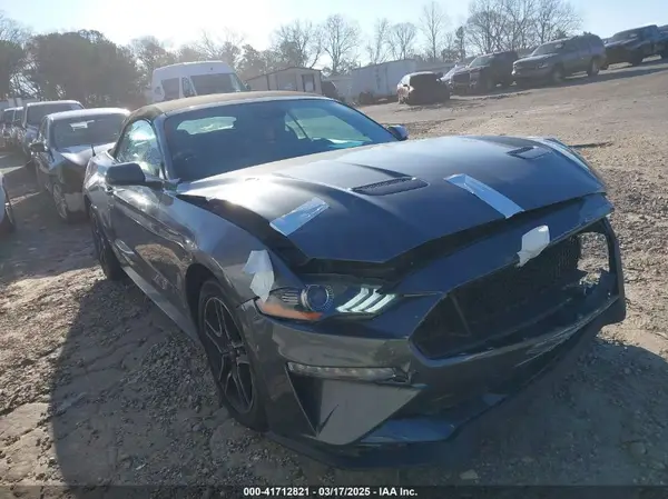 1FATP8UH3M5105279 2021 FORD MUSTANG - Image 1