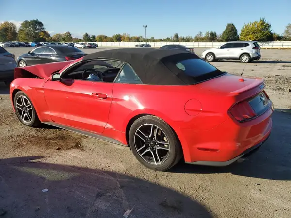 1FATP8UH3M5122230 2021 FORD MUSTANG - Image 2
