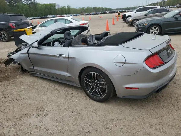 1FATP8UH3M5122566 2021 FORD MUSTANG - Image 2