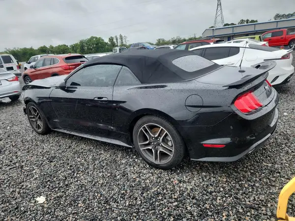 1FATP8UH3N5118972 2022 FORD MUSTANG - Image 2