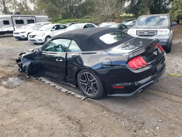 1FATP8UH3P5109286 2023 FORD MUSTANG - Image 2