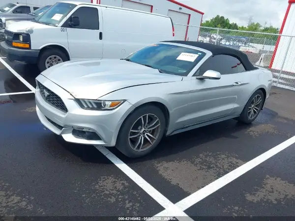 1FATP8UH4G5221806 2016 FORD MUSTANG - Image 2