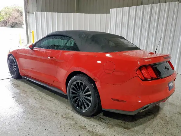 1FATP8UH4G5247368 2016 FORD MUSTANG - Image 2