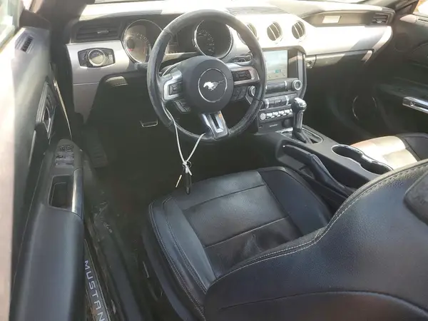 1FATP8UH4G5257866 2016 FORD MUSTANG - Image 8