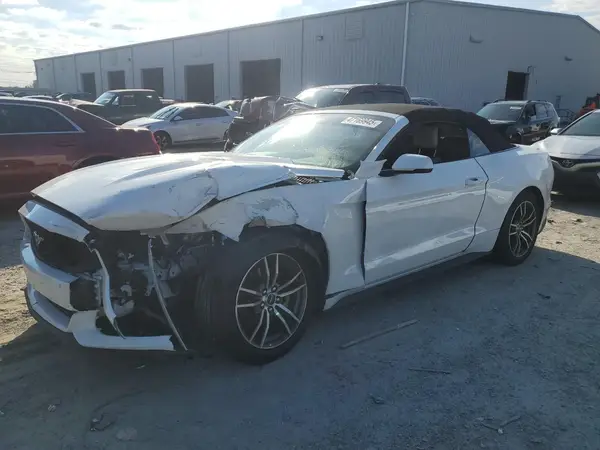 1FATP8UH4G5258029 2016 FORD MUSTANG - Image 1