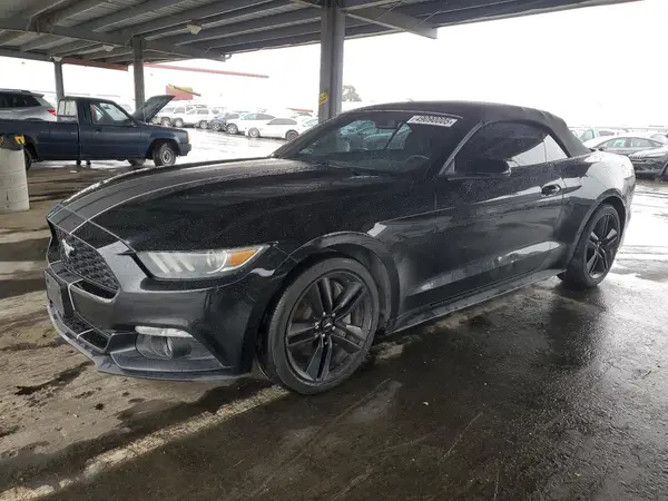 1FATP8UH4G5268544 2016 FORD MUSTANG - Image 1