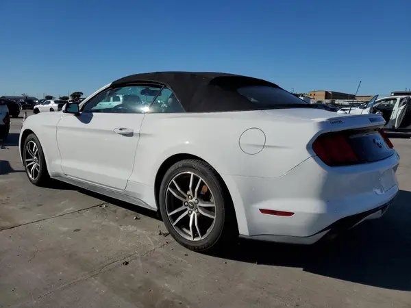 1FATP8UH4G5295937 2016 FORD MUSTANG - Image 2