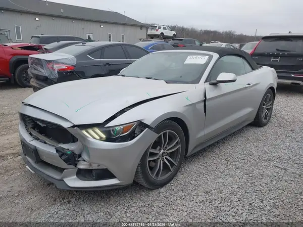 1FATP8UH4G5300036 2016 FORD MUSTANG - Image 2