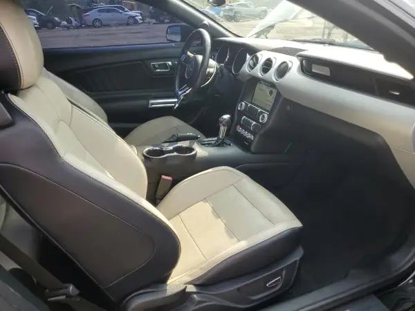 1FATP8UH4G5307858 2016 FORD MUSTANG - Image 8