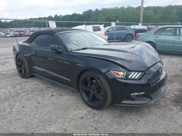 1FATP8UH4G5329066 2016 FORD MUSTANG - Image 1