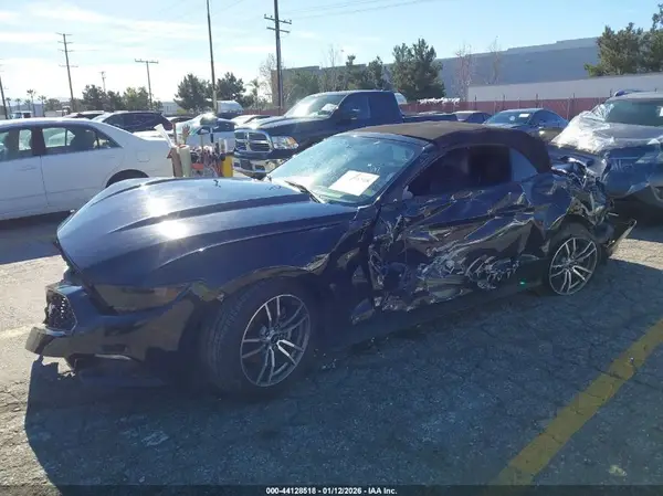 1FATP8UH4H5204571 2017 FORD MUSTANG - Image 2