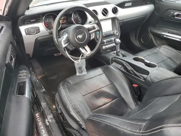 1FATP8UH4H5279125 2017 FORD MUSTANG - Image 8