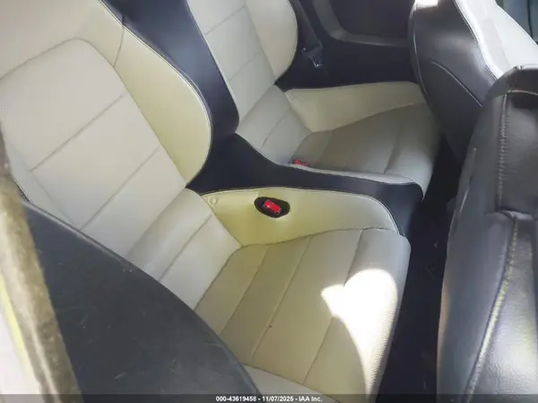 1FATP8UH4H5279545 2017 FORD MUSTANG - Image 8