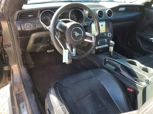 1FATP8UH4H5287676 2017 FORD MUSTANG - Image 8