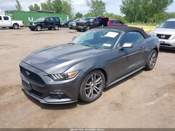1FATP8UH4H5293879 2017 FORD MUSTANG - Image 2