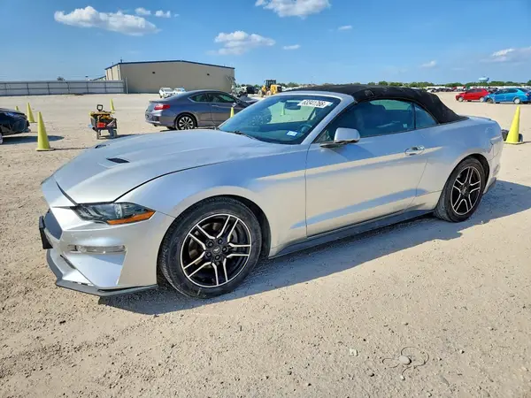 1FATP8UH4J5111779 2018 FORD MUSTANG - Image 1