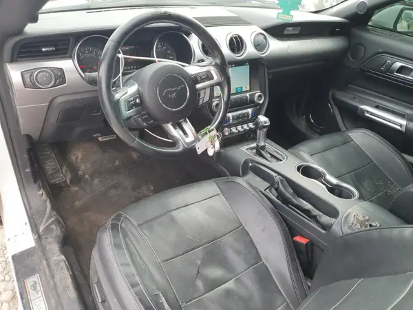 1FATP8UH4J5138593 2018 FORD MUSTANG - Image 8