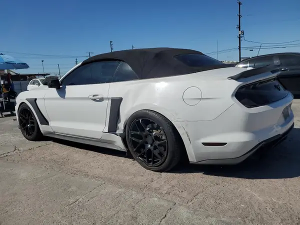 1FATP8UH4J5142658 2018 FORD MUSTANG - Image 2