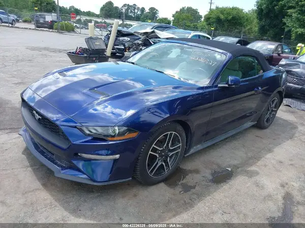 1FATP8UH4K5112836 2019 FORD MUSTANG - Image 2