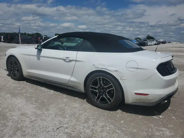 1FATP8UH4K5170476 2019 FORD MUSTANG - Image 2