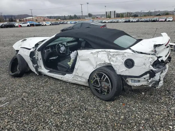1FATP8UH4L5101546 2020 FORD MUSTANG - Image 2