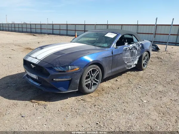 1FATP8UH4L5115267 2020 FORD MUSTANG - Image 2