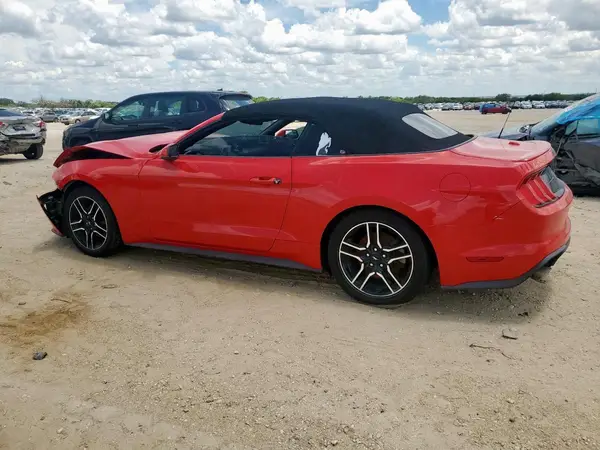 1FATP8UH4L5125880 2020 FORD MUSTANG - Image 2