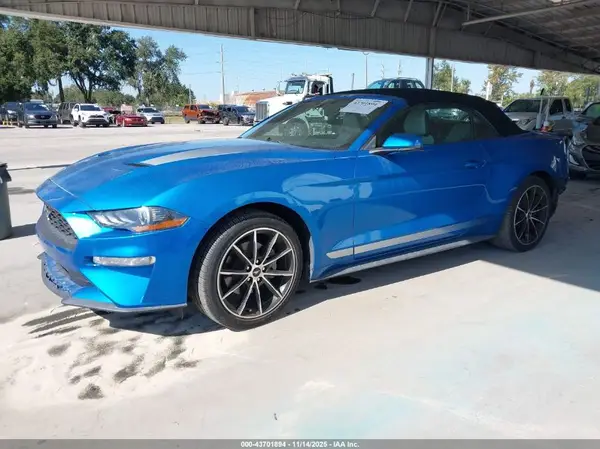 1FATP8UH4L5156790 2020 FORD MUSTANG - Image 2