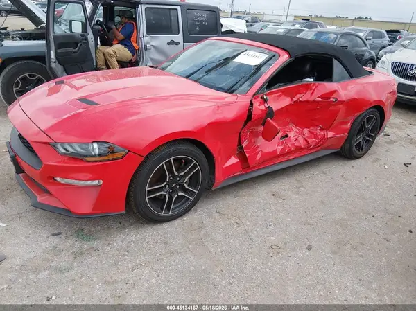 1FATP8UH4L5179759 2020 FORD MUSTANG - Image 2