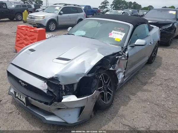 1FATP8UH4L5184623 2020 FORD MUSTANG - Image 2