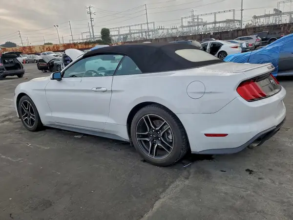 1FATP8UH4M5100396 2021 FORD MUSTANG - Image 2
