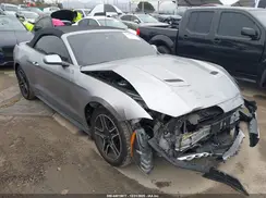 1FATP8UH4M5100950 2021 FORD MUSTANG