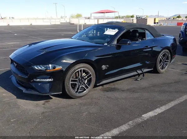 1FATP8UH4M5120664 2021 FORD MUSTANG - Image 2