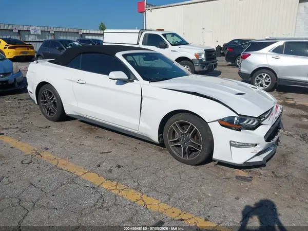 1FATP8UH4M5121037 2021 FORD MUSTANG - Image 1