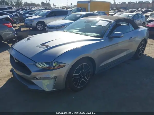 1FATP8UH4M5122267 2021 FORD MUSTANG - Image 2