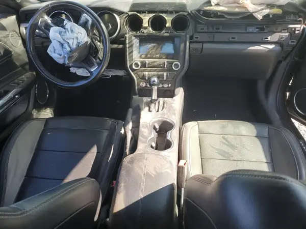 1FATP8UH4N5103882 2022 FORD MUSTANG - Image 8
