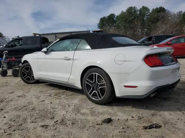 1FATP8UH4N5103901 2022 FORD MUSTANG - Image 2