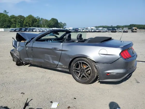 1FATP8UH4N5124098 2022 FORD MUSTANG - Image 2