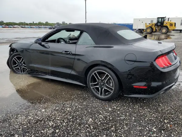 1FATP8UH4N5145601 2022 FORD MUSTANG - Image 2